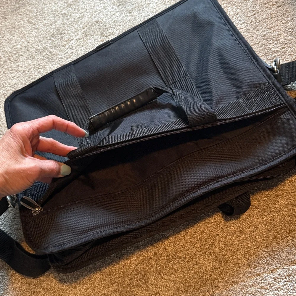 Black Men's Laptop Briefcase Shoulder Bag🧳